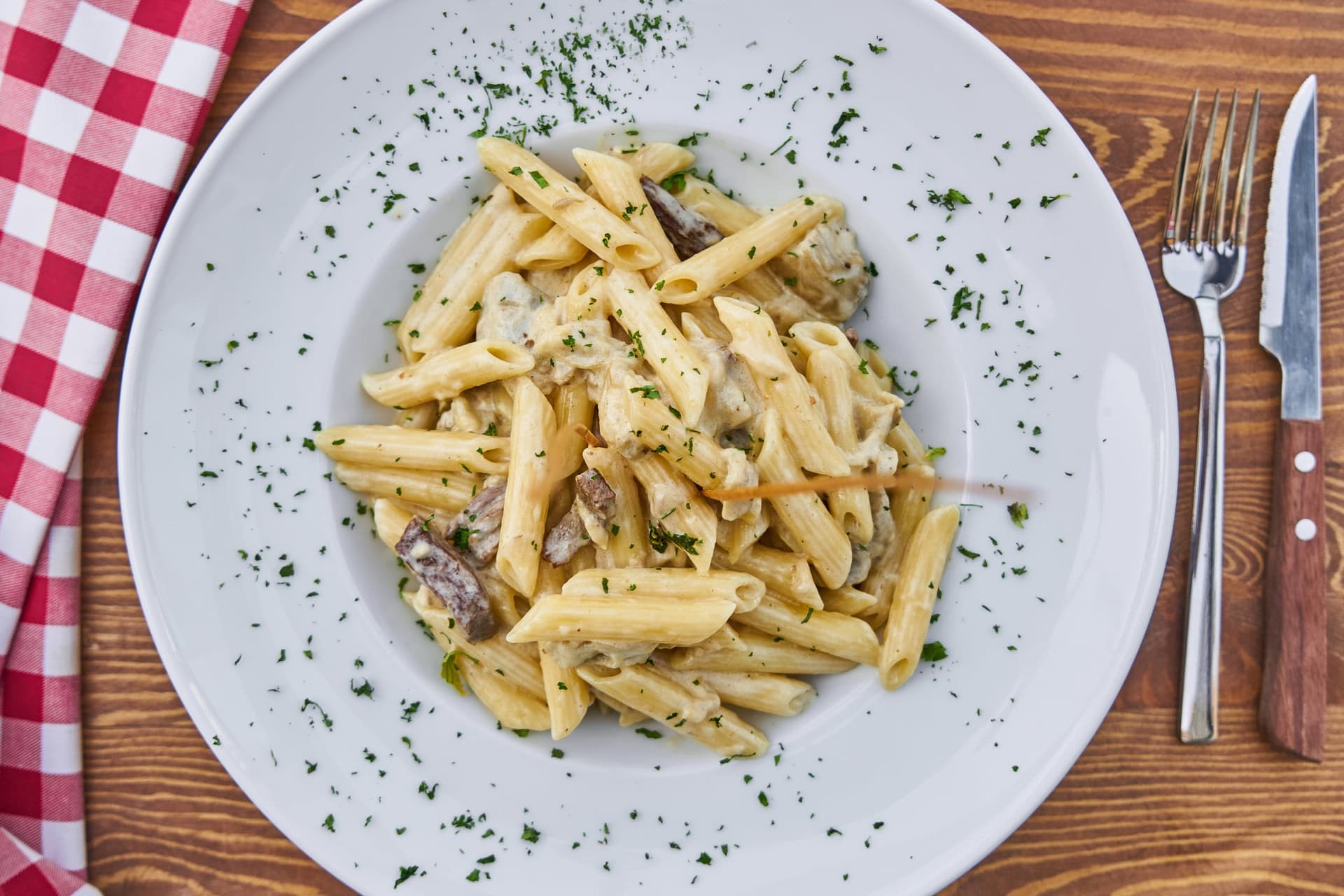 pasta with white sauce